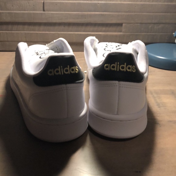 Adidas Mens Pokémon shoes - Picture 4 of 4